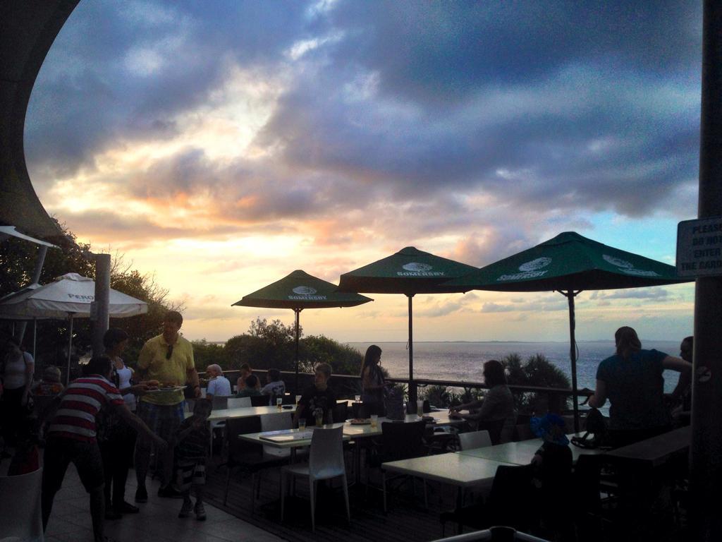 Stradbroke Island Beach Hotel Point Lookout Exterior foto